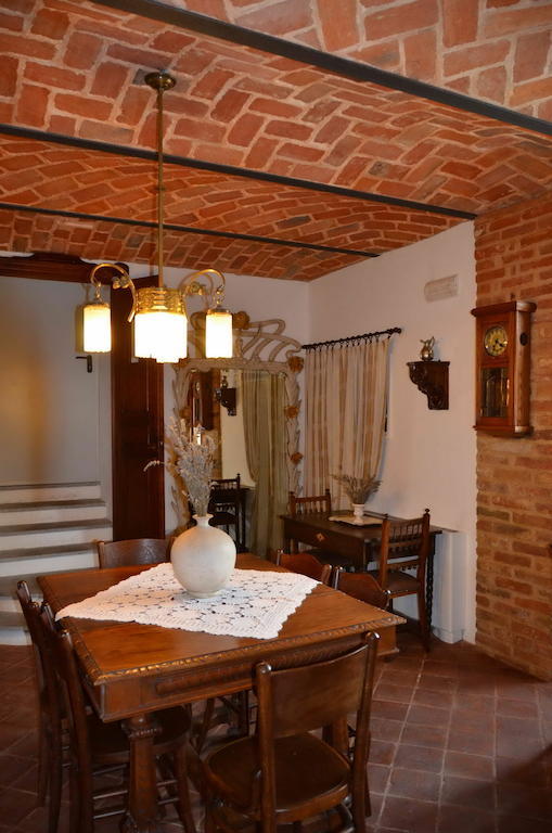 La Corte Di Gerardo Tonco Exterior photo