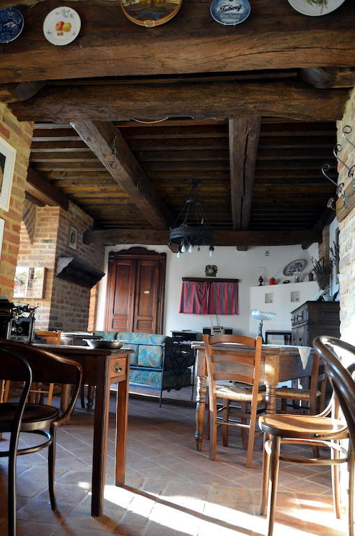 La Corte Di Gerardo Tonco Exterior photo